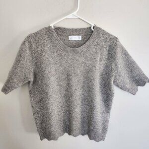 Knit Mix Women's Size M Viscose Short Sleeve Shirt with Bottom and Sleeve Detail